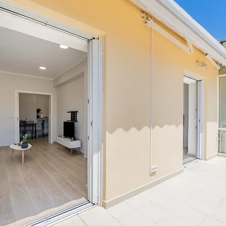 Apartmán Corfu Center Deluxe *