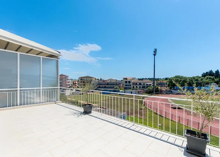 Corfu Center Deluxe *